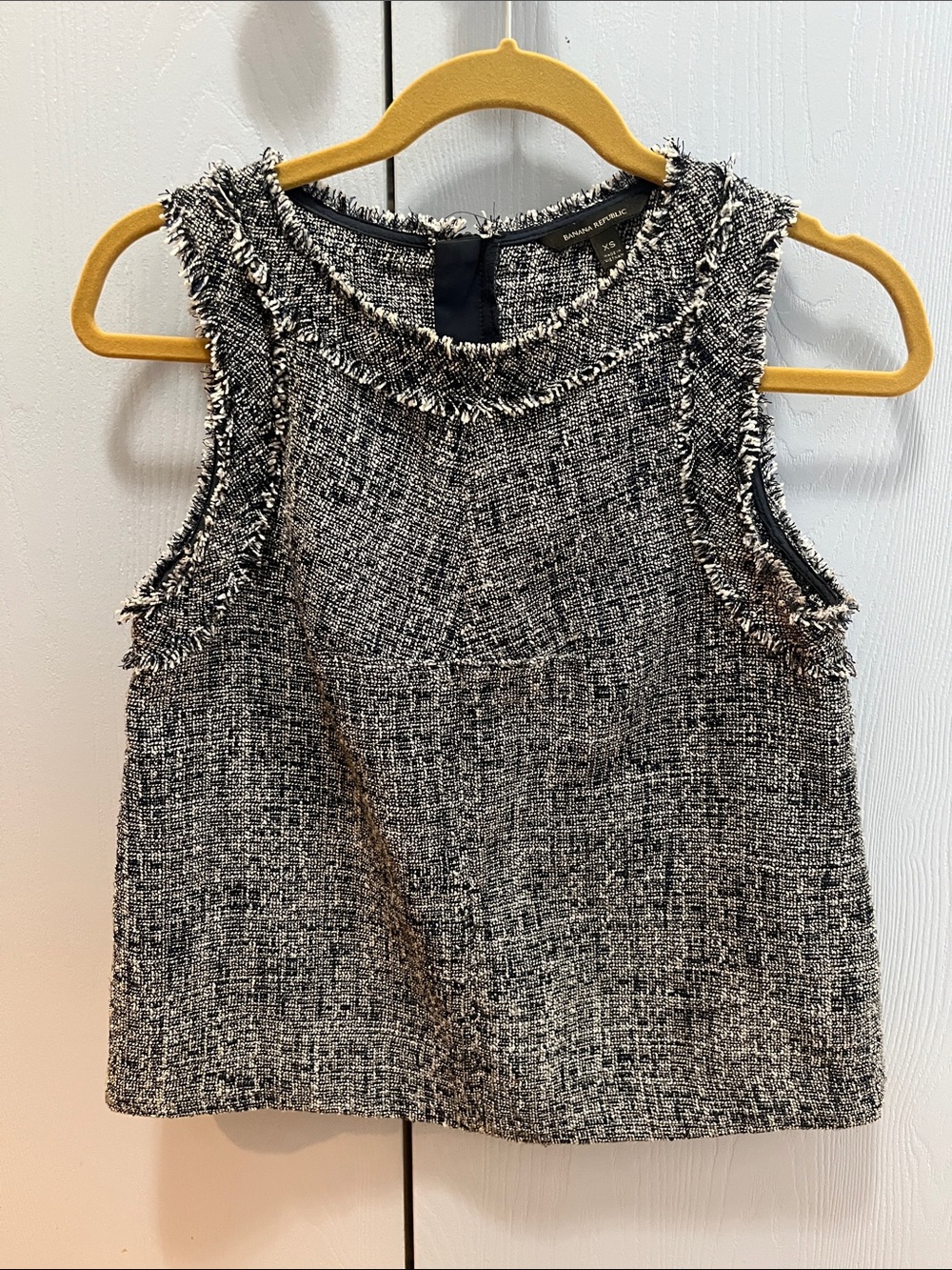 Banana Republic Navy & White Tweed Fringe Sleeveless Top